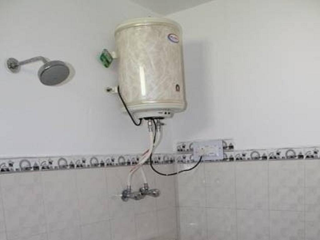Akash Hills Hotel Manāli Pokój zdjęcie